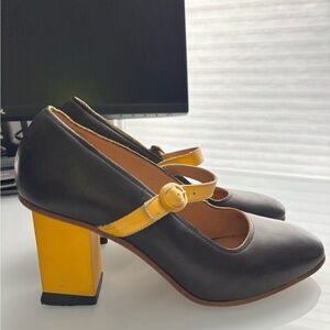 Vintage Fluevog Yellow and Black Mary Jane Heels